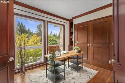 9004 SW Lancelot Ln, Portland, OR 97219 - Photo 13