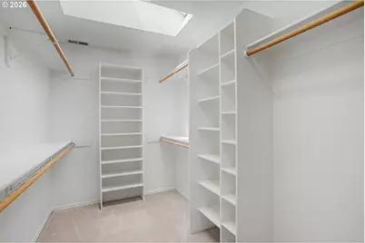 9004 SW Lancelot Ln, Portland, OR 97219 - Photo 25