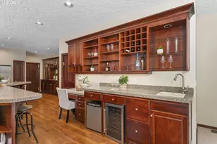 9004 SW Lancelot Ln, Portland, OR 97219 - Photo 7