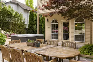 9004 SW Lancelot Ln, Portland, OR 97219 - Photo 37