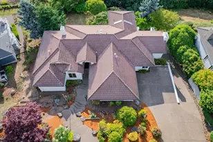 2469 Crestmont Circle, Salem, OR 97302 - Photo 37