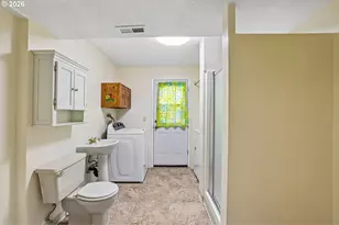 1485 SE 11th St, Gresham, OR 97080 - Photo 35