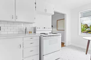 7102 N Interstate Ave, Portland, OR 97217 - Photo 13