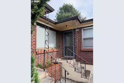 7102 N Interstate Ave, Portland, OR 97217 - Photo 27