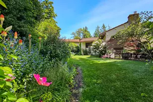 10059 SW 57th Pl, Portland, OR 97219 - Photo 47