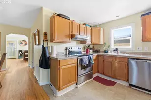 2725 SE 87th Ave, Portland, OR 97266 - Photo 15