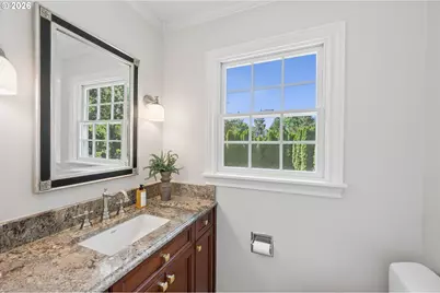 5120 SW Santa Monica Ct, Portland, OR 97221 - Photo 19