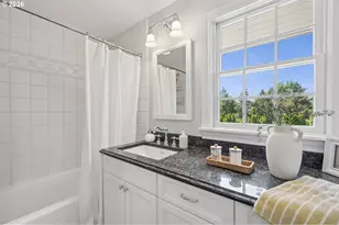 5120 SW Santa Monica Ct, Portland, OR 97221 - Photo 29