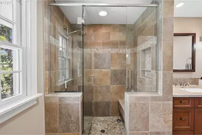 5120 SW Santa Monica Ct, Portland, OR 97221 - Photo 23