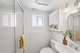 5120 SW Santa Monica Ct, Portland, OR 97221 - Photo 31