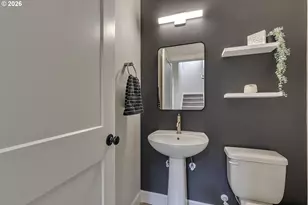 1004 NE 17th Ave, Canby, OR 97013 - Photo 23