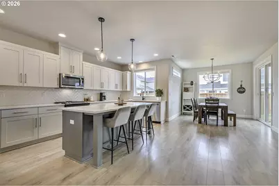 1004 NE 17th Ave, Canby, OR 97013 - Photo 17