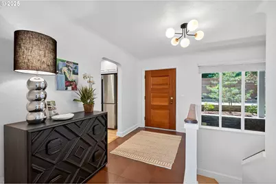 2850 SW Fairmount Blvd, Portland, OR 97239 - Photo 7