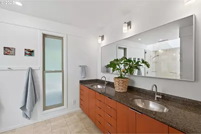 2850 SW Fairmount Blvd, Portland, OR 97239 - Photo 25