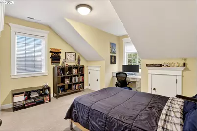 9742 NW Skyline Heights Dr, Portland, OR 97229 - Photo 23