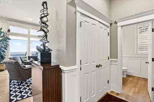 9742 NW Skyline Heights Dr, Portland, OR 97229 - Photo 9