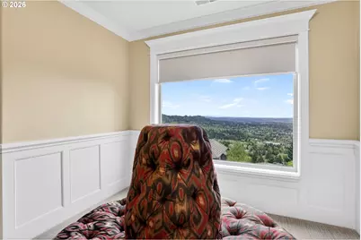 9742 NW Skyline Heights Dr, Portland, OR 97229 - Photo 27