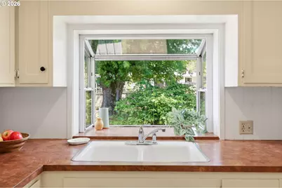 3025 Harris St, Eugene, OR 97405 - Photo 19
