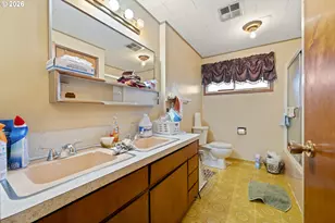 1309 Hawthorne Ave, Reedsport, OR 97467 - Photo 23