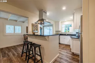 770 9th St SE, Bandon, OR 97411 - Photo 23