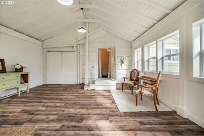 770 9th St SE, Bandon, OR 97411 - Photo 29