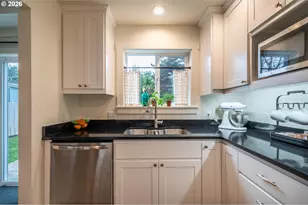 770 9th St SE, Bandon, OR 97411 - Photo 15