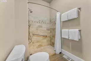 22680 SW 96th Dr, Tualatin, OR 97062 - Photo 21