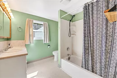 26900 Crow Rd, Eugene, OR 97402 - Photo 29