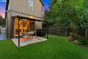 8971 N Drummond Ave, Portland, OR 97217 - Photo 37