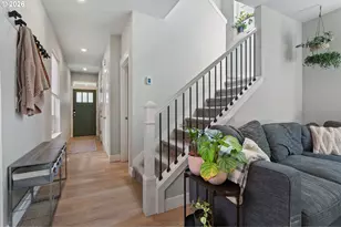 8971 N Drummond Ave, Portland, OR 97217 - Photo 3