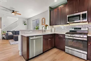 8971 N Drummond Ave, Portland, OR 97217 - Photo 9