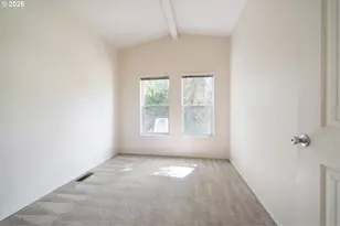 4802 SE 133rd Dr, Portland, OR 97236 - Photo 11