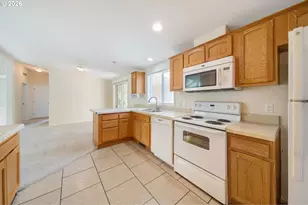4802 SE 133rd Dr, Portland, OR 97236 - Photo 7
