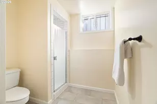 9216 SE Market St, Portland, OR 97216 - Photo 25