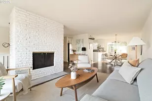 9216 SE Market St, Portland, OR 97216 - Photo 7