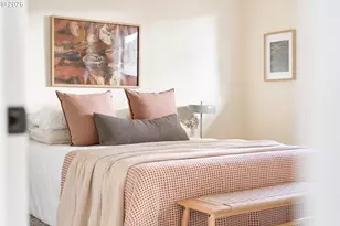 9216 SE Market St, Portland, OR 97216 - Photo 17