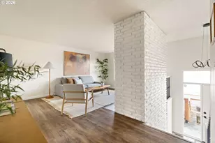 9216 SE Market St, Portland, OR 97216 - Photo 3