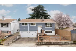 9216 SE Market St, Portland, OR 97216 - Photo 1