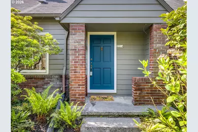 2214 N Emerson St, Portland, OR 97217 - Photo 3