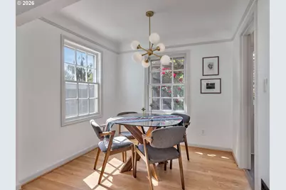 2214 N Emerson St, Portland, OR 97217 - Photo 9