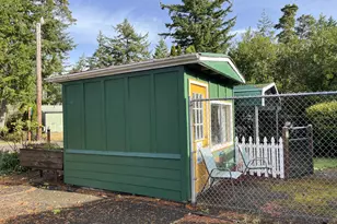 154 Outer Dr, Florence, OR 97439 - Photo 45