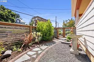 1692 Franklin Ave, Astoria, OR 97103 - Photo 37