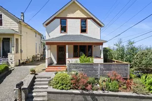 1692 Franklin Ave, Astoria, OR 97103 - Photo 1
