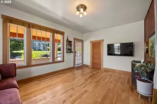 1692 Franklin Ave, Astoria, OR 97103 - Photo 3