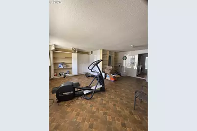 302 NW Columbia Ave, Boardman, OR 97818 - Photo 9