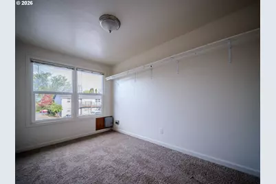 302 Monmouth Ave, Monmouth, OR 97361 - Photo 29