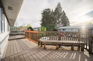 302 Monmouth Ave, Monmouth, OR 97361 - Photo 27
