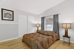 18345 NE Glisan St, Portland, OR 97230 - Photo 17