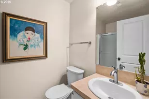 680 NE Adwick Dr, Hillsboro, OR 97006 - Photo 27