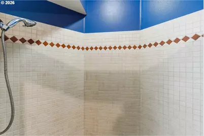 323 Madison Ave, Bandon, OR 97411 - Photo 35